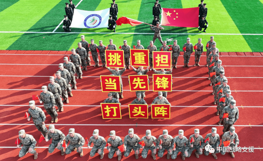 雷速官网下载-激烈角逐中，球队展现出色技术与拼劲