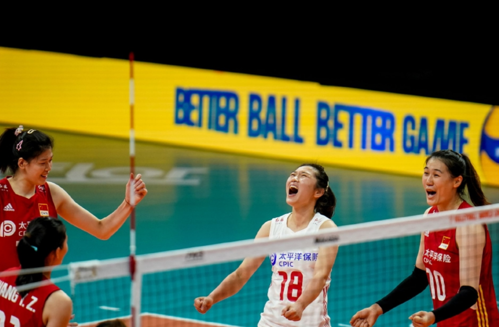 雷速官网-哥伦比亚代表团在摔跤比赛中发挥稳定