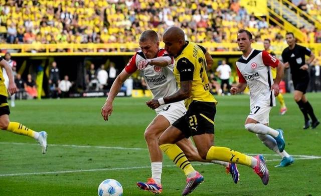 斯图加特遭逆转失利,战罪遭受打击需尽快整改 斯图加特遭逆转失利,战罪遭受打击需尽快整改