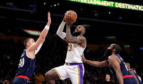 湖人磕磕绊绊,如何稳住阵脚迎接未来挑战? 湖人磕磕绊绊,如何稳住阵脚迎接未来挑战?