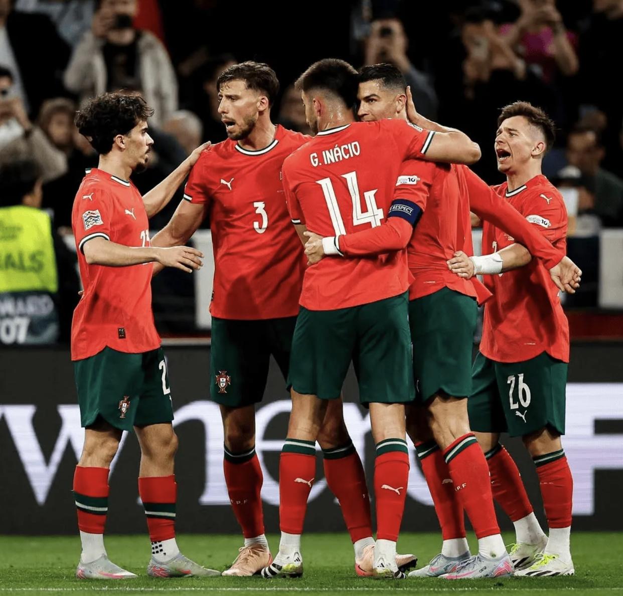 雷速官网下载-葡萄牙挣扎反击，成功扳平比分绝地逆转