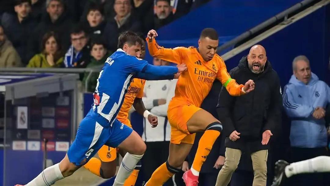 雷速-皇马门将状态回升，扑出多次关键球