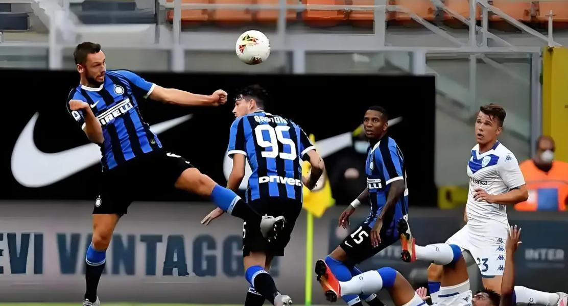 雷速官网下载-拉齐奥惨遭完败，卫冕冠军艰难重振