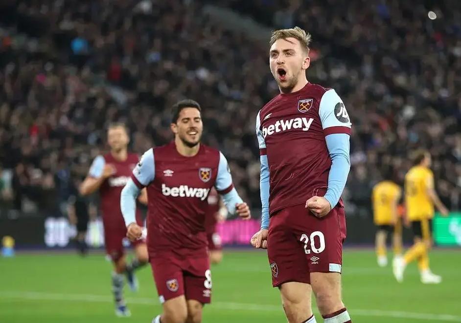 雷速-阿斯顿维拉客场告捷，击败劲敌赢得英超积分榜领先