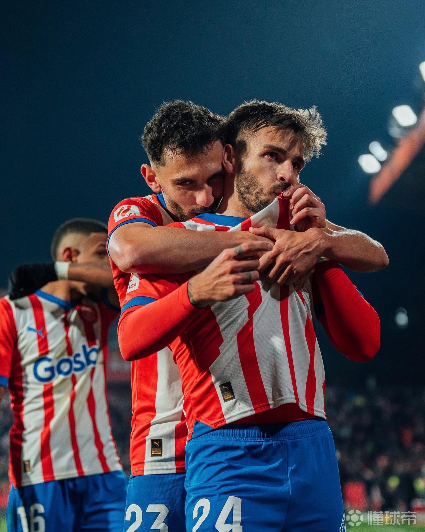 雷速官网-赫罗纳取得重要胜利，喜迎三分