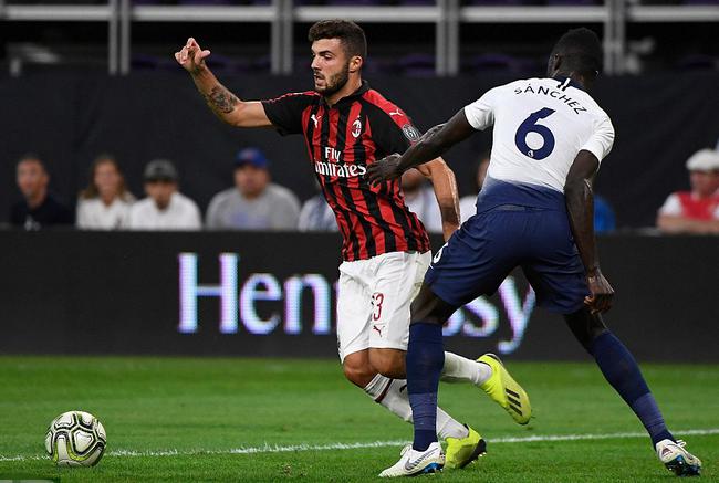 罗马边卫关键解围，帮助球队保住三分