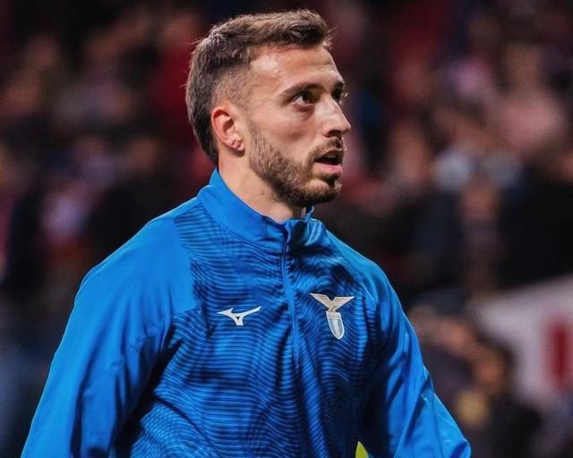 都灵主场客平,保级前景依然不明朗 都灵主场客平,保级前景依然不明朗