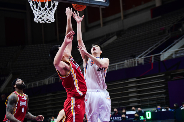 雷速官网-贵阳人和将迎战山西威茅，士气高昂！