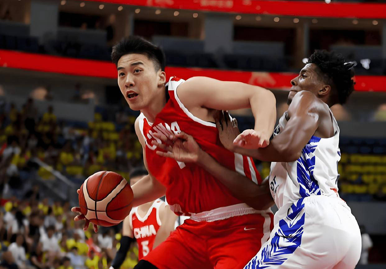 CBA球队新引援亮相,助力夺冠大计 CBA球队新引援亮相,助力夺冠大计