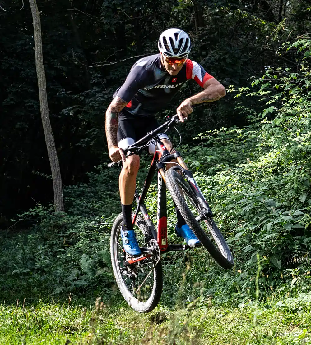 自行车比赛惊现黑马,实力惊人 自行车比赛惊现黑马,实力惊人