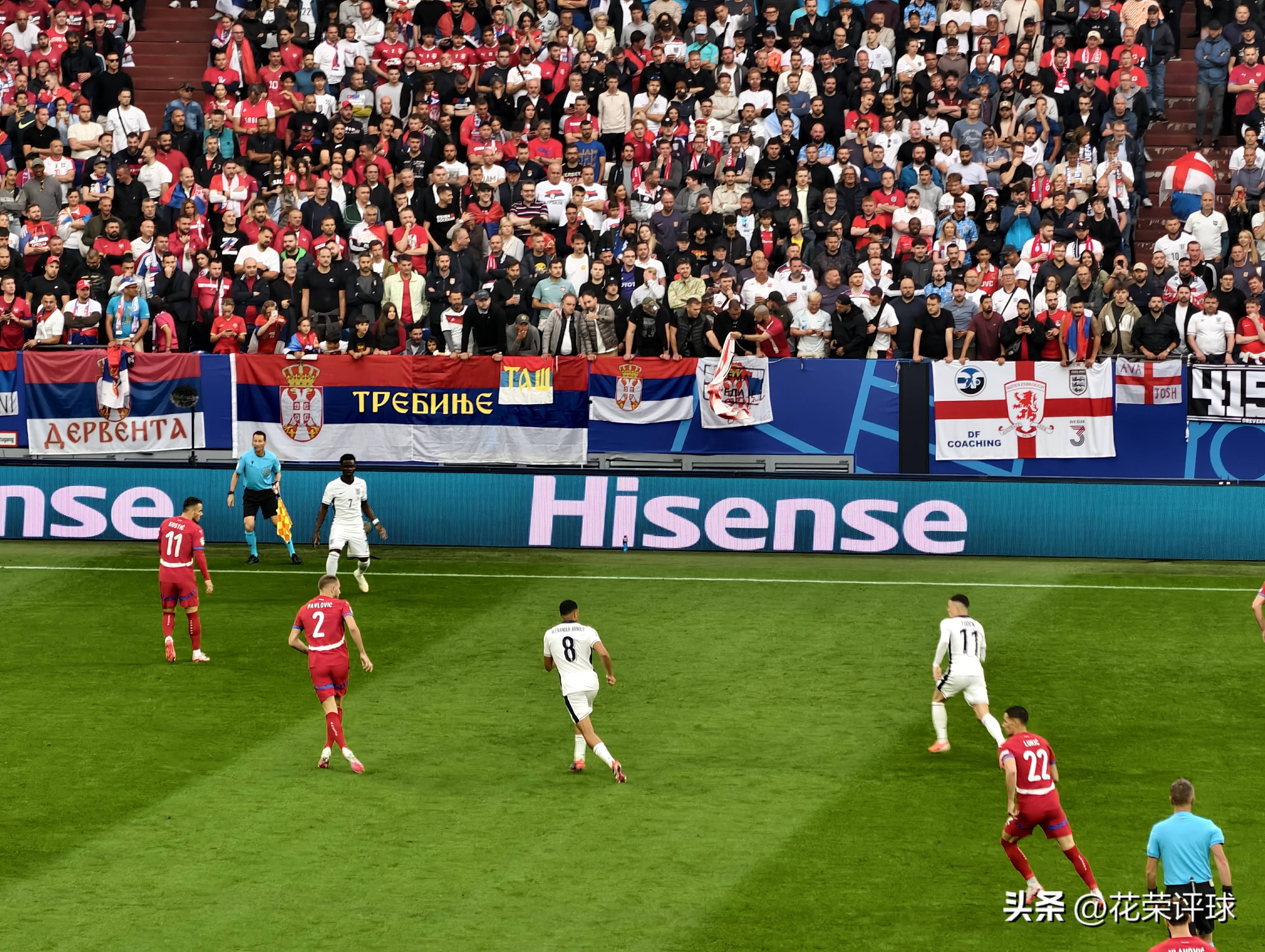 欧洲联赛火力全开,球队实力均衡争夺胜负 欧洲联赛火力全开,球队实力均衡争夺胜负